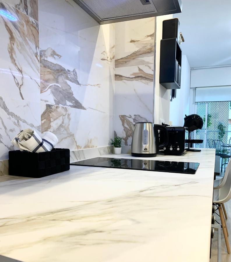 Apartamento Premium Con Piscina - Recepcion 24 Hs Benalmádena Kültér fotó